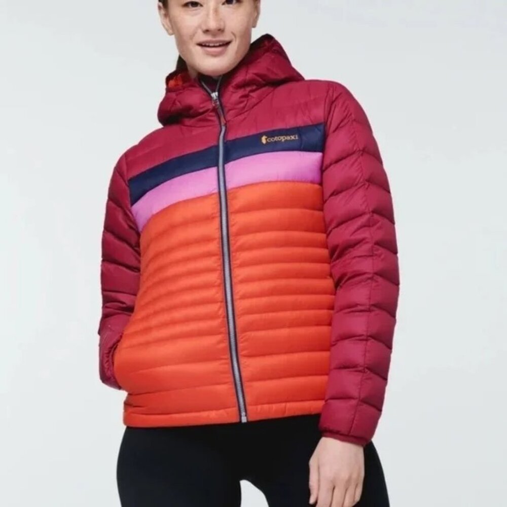 Cotopaxi Fuego Hooded Down Jacket - Women's L